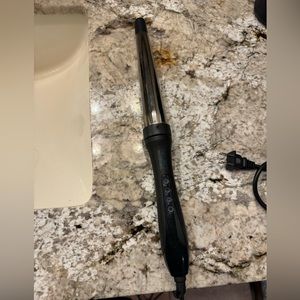 Paul Mitchell curling wand